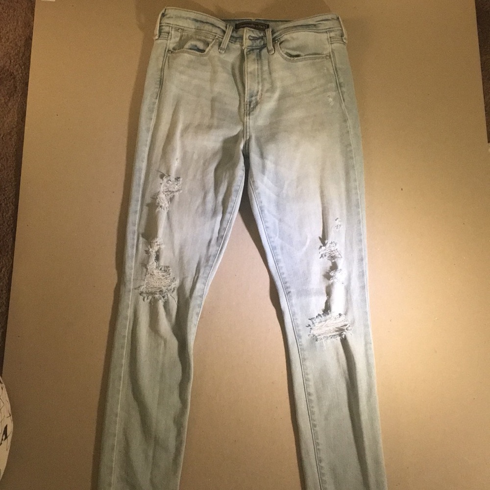 Light wash denim jeans